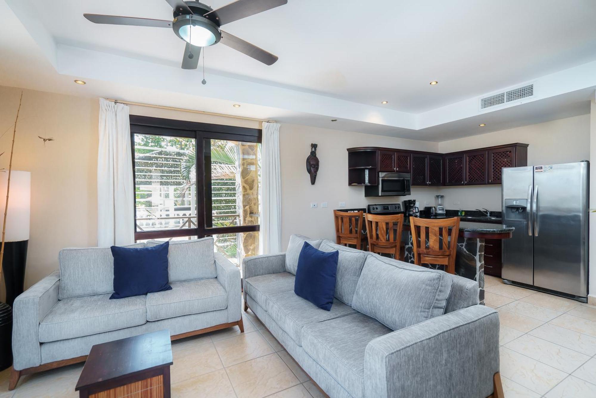 Bahia Encantada Beach Front Proyect, Jaco Paradise エクステリア 写真